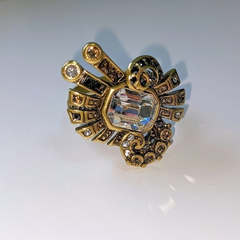 Heidi Daus French Kiss Antique Gold Ring - Picture 10 of 15